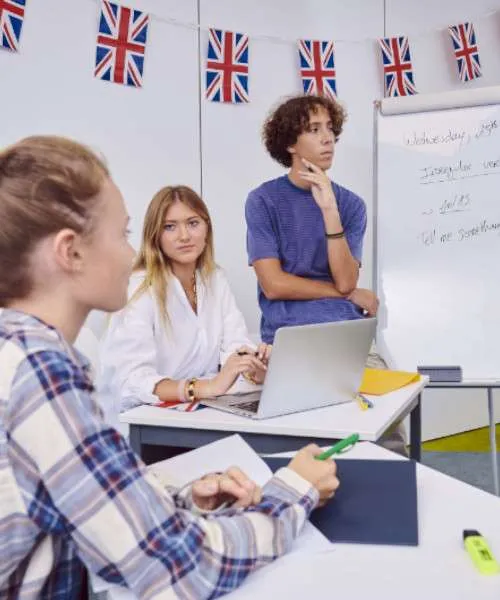 cours collectifs anglais lycee Institut Molière