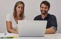 Cours particuliers d'un adulte avec un enseignant Institut Molière