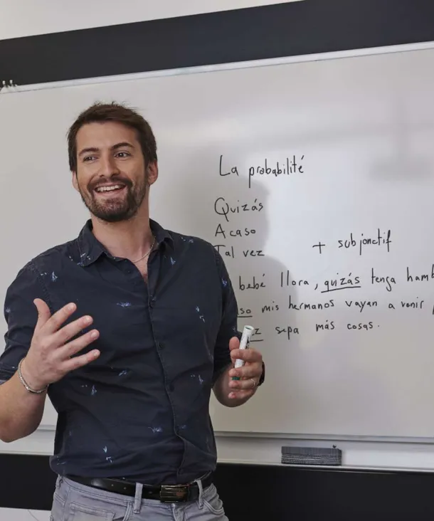 enseignant espagnol Institut Molière 