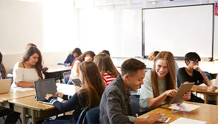 Cours en centre niveau lycee Institut Molière