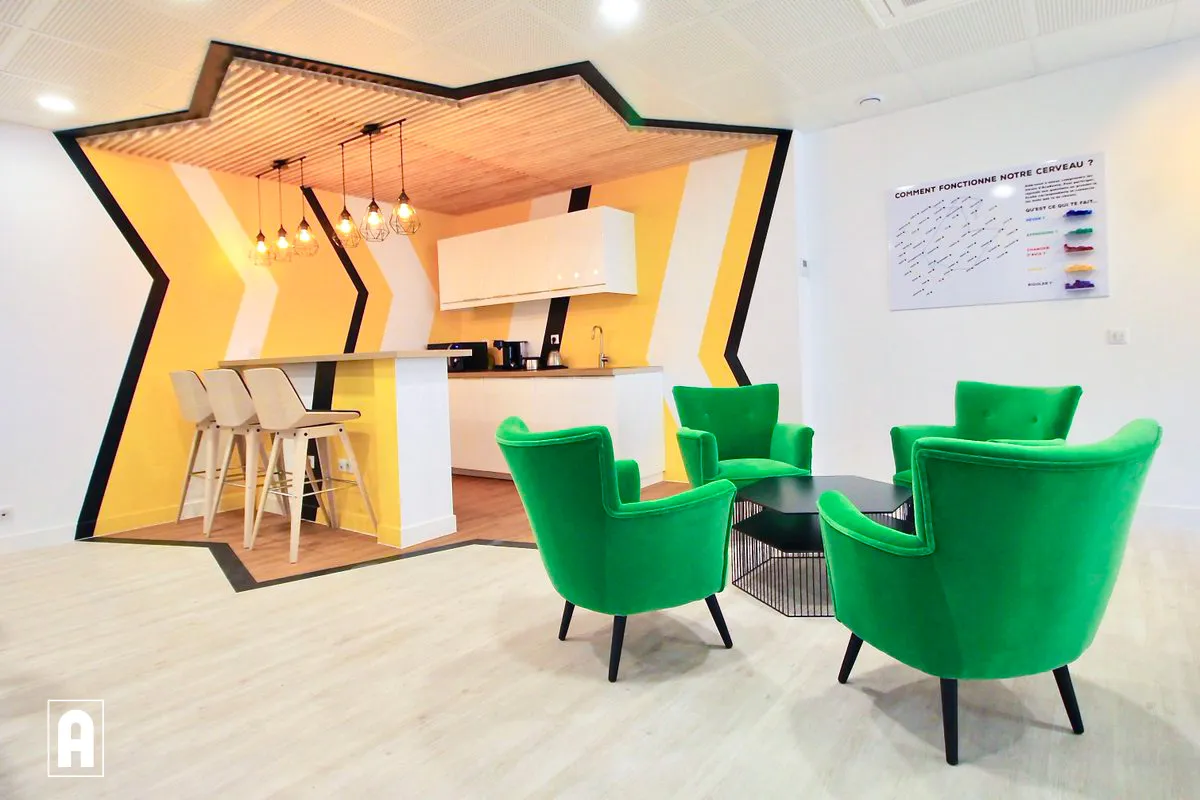 Salle dans le centre Institut Molière de Clichy